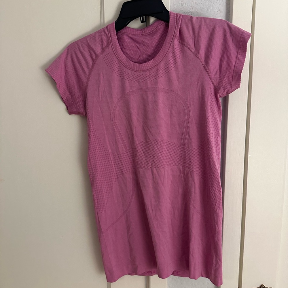 Lululemon Swiftly Tech Shirt